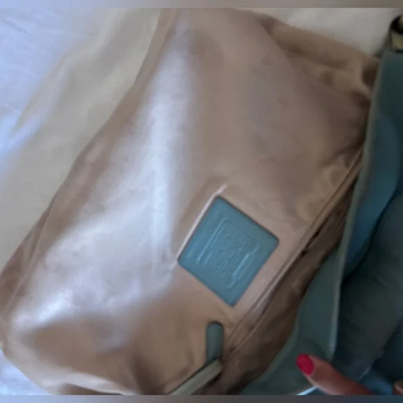 Coach Vintage Carly Hobo Bag Mint Light Blue Teal Leather Bag - Picture 11 of 14